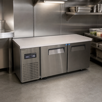 Table réfrigérée commerciale en acier inoxydable à 2 portes avec compresseur, alimentation électrique, durable et économe en énergie