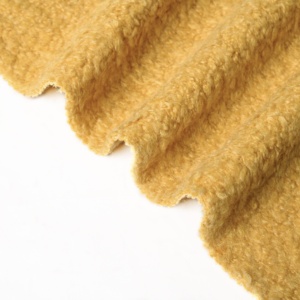 25 26 nouvelle conception fabricant <span class=keywords><strong>pas</strong></span> <span class=keywords><strong>cher</strong></span> prix haute qualité <span class=keywords><strong>jaune</strong></span> clair doux au toucher style polaire <span class=keywords><strong>laine</strong></span> mélangée tricot pour manteau de costume - Product Image 1