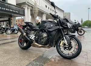 Motocicleta Naked Roadster BW <span class=keywords><strong>S</strong></span> <span class=keywords><strong>1000</strong></span> R 999cc con Motor de Cuatro Cilindros en Línea Refrigerado por Agua y Aceite, Pro Quickshifter, ABS-Pro DTC, 6.5 Pulgadas - Product Image 3