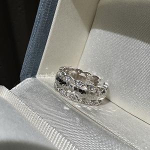 Anillo de Plata Pura S925, Diseño Elegante y Original, Simple, con Lentejuelas Brillantes, Abertura Elegante, Joyería de Diseño - Product Image 1