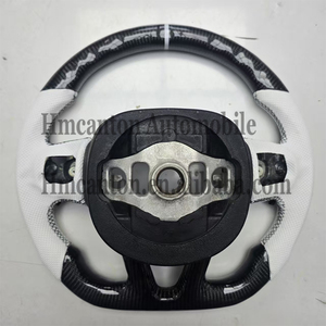 Volante Deportivo de Fibra de Carbono con Agarre de Cuero Perforado para Dodge Challenger SRT - Product Image 2