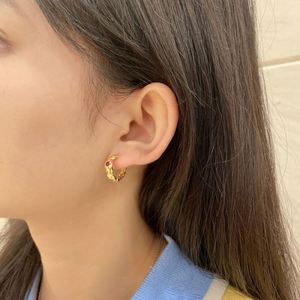 Pendientes de botón Dylam Trendy en stock, sin MOQ, de plata de ley 925 con oro de 18k y circonita cúbica 5A, diseño irregular llamativo - Product Image 4