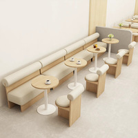Ensemble de sièges et table de restaurant commercial minimaliste moderne avec banquette murale, chaises et tabourets en bois massif pour restaurants de nouilles