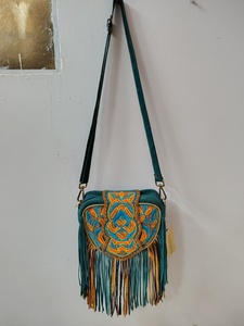 Bolso Bandolera Bohemio para Mujer, Forma de Media Luna, Bordado con Flecos, Patrón Geométrico, Cierre de Solapa, Bolso de Mano para Uso Diario, Bolsos de Moda - Product Image 1