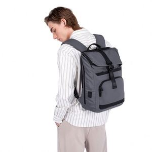 Échantillon Gratuit : Sac à Dos pour Ordinateur Portable Kingsons de Qualité Supérieure, Fermeture Roll-Top à Boucle, Sac d'Ordinateur pour Hommes, Bien Organisé pour MacBook et iPod - Product Image 2