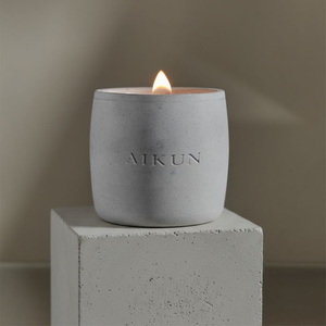 AIKUN Fabricant de bougies parfumées en cire de soja dans des pots en céramique personnalisés pour la maison, la salle de bain, le yoga, la méditation - Product Image 3
