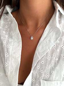 Collier solitaire en moissanite taille ovale, en argent sterling 925 plaqué or, bijou en forme de goutte d'eau pour mariage et fête - Product Image 2