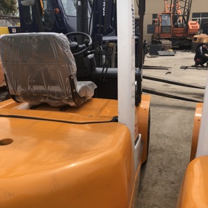 Used TCM <b>Forklift</b> 3 Ton FD30 USA Made 4WD Solid Tire Rough Terrain Diesel <b>Forklift</b> Truck - Product Image 6