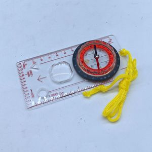 Brújula para exteriores con escala de mapa y cordón para senderismo, montañismo y equipo de navegación - Product Image 2