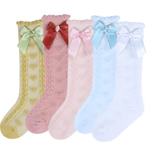 Calzini di pizzo per bambini all'ingrosso calzini alti al ginocchio per bambini ornamenti Jacquard calze calze di pizzo per ragazze