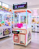 Machine à griffes intelligente pour anime avec lecteur de cartes, pour la distribution de jouets en peluche de grande valeur dans les centres commerciaux modernes et les centres de jeux pour enfants
