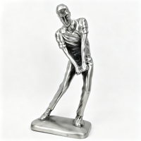 Trophée personnalisé en métal, figurine de golfeur en argent mat, sculpture en pose de swing, détails athlétiques, trophée d'honneur pour tournoi de club