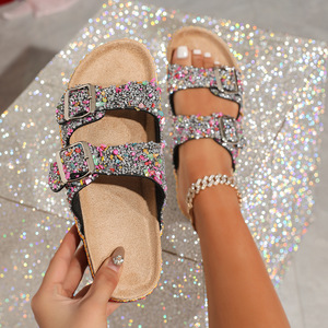 Sandalias planas para mujer, zapatillas informales de verano para el hogar al aire libre, zapatos de gelatina ligeros con doble hebilla, correa acolchada con cordones - Product Image 6