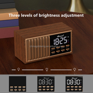 4 Trong 1 Bằng Gỗ Bt Loa Đồng Hồ Báo Thức Với FM Đài Phát Thanh Không Dây Sạc Thay Đổi Độ Sáng Hiển Thị Kỹ Thuật Số Đồng Hồ Gỗ Cho Phòng Ngủ Đầu Giường - Product Image 4