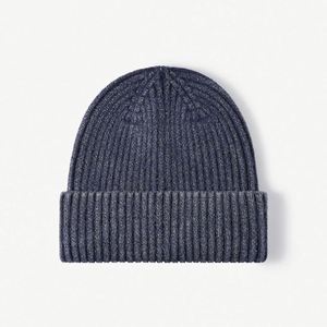 Nouveau bonnet tricoté épais et chaud pour femme, style délavé, idéal pour l'extérieur, bonnet d'hiver tendance pour homme - Product Image 5