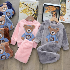 Completo pigiama in flanella stampata casual da bambino per Capodanno 2026 - <span class=keywords><strong>Abbigliamento</strong></span> invernale per la casa - Set pigiama per neonati - <span class=keywords><strong>Abbigliamento</strong></span> per bambini - Product Image 2