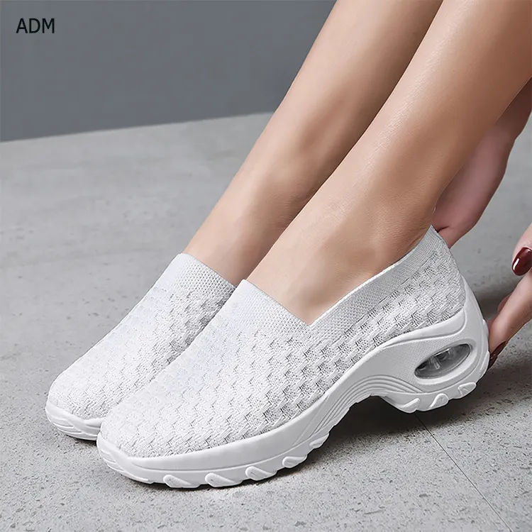 Low price women's thick-soled PU rocking shoes comfortable set wear flying woven sneakers nurse shoes
