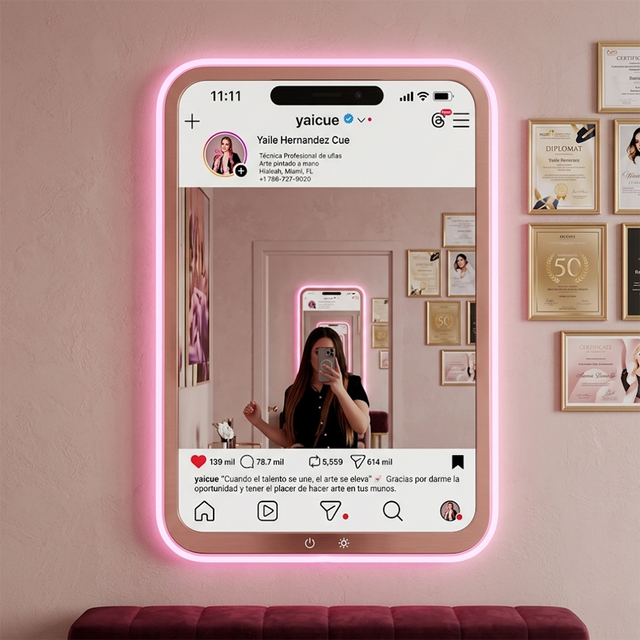 Custom Social Media Selfie Mirror Photo Booth Props Floor Mirror for Event Wedding Party