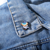Pins en émail personnalisés OEM/ODM d'usine, vente en gros, motifs Pigeon et Pain, badges amusants d'oiseaux, pins personnalisés, pins en émail pour chapeau, artisanat métallique