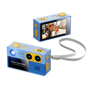 Mini caméra portable 4K avec double objectif, design léger, écran IPS TFT de 1,97 pouces, caméra Vlog pour les voyages, les sports et les fêtes - Product Image 2