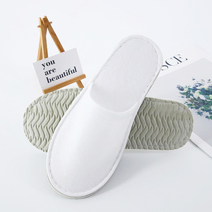 Pantofole Monouso Universali All'Ingrosso, Traspiranti in Cotone e Lino, Antiscivolo per Camere d'Albergo, Logo Personalizzabile, Confezione in Scatola - Product Image 1