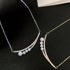 Collar Versátil con Colgante de Perla de Agua Dulce en Oro, Plata y Blanco para un Estilo Sencillo en el Principio del Verano - Product Image 5