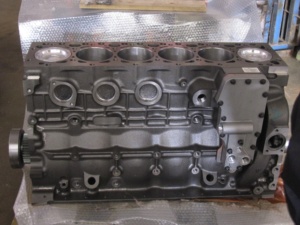 OEM excavadora partes del motor diesel PC200-7 6D102E 6731-21-1170 bloque de cilindros - Product Image 2