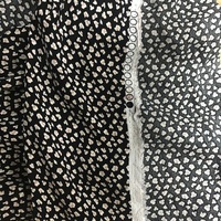 VR2716 Poids 130 g/m² Largeur 135 cm Crêpe de viscose rayonne de haute qualité Tissé Impression numérique personnalisée pour robes et vêtements de nuit pour femmes