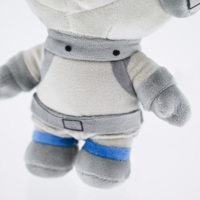 Fabrication sur mesure en gros de mini peluches, jouets en peluche artistiques personnalisés d'astronautes avec logo