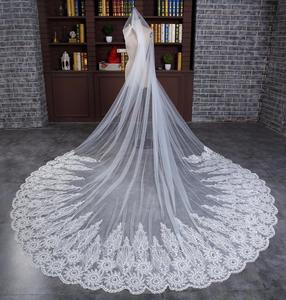 Voiles de Mariée de Luxe 2025 Blanc 3m 4m 5m Long Voile Cathédrale de Mariage Ivoire avec Dentelle Appliquée Perles et Cristaux - Product Image 2