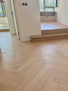 <span class=keywords><strong>Pavimento</strong></span> in <span class=keywords><strong>Parquet</strong></span> di Legno Ingegnerizzato - Rovere Bianco, Design Moderno, Struttura Stabile <span class=keywords><strong>per</strong></span> Riscaldamento <span class=keywords><strong>a</strong></span> <span class=keywords><strong>Pavimento</strong></span>, <span class=keywords><strong>per</strong></span> Uso Esterno e Soggiorno - Product Image 3