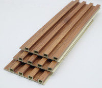 Panneau mural rainuré en bois grainé brillant, résistant à l'eau, à l'humidité, durable, facile à nettoyer, pour la décoration intérieure