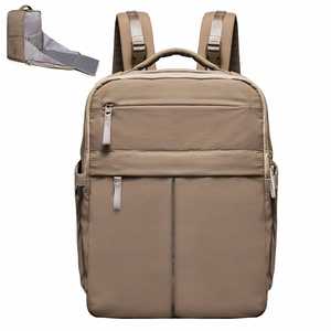 Bolsa de Pañales Ligera de Gran Capacidad, Mochila con Múltiples Bolsillos y Opciones de Transporte Versátiles - Product Image 1