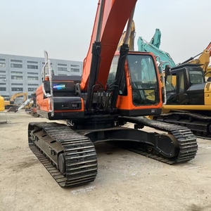 Excavadora de cadenas Doosan DX340LC de segunda mano de 34 toneladas de Corea, modelo 2023, motor de 191KW, en buen estado, lista para enviar. - Product Image 1