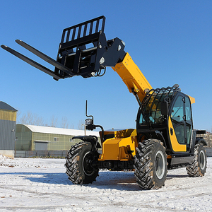 Carretilla elevadora telescópica TH735 de <span class=keywords><strong>3</strong></span>,5 toneladas con motor diésel para uso en restaurantes con accionamiento 4X4 - Product Image 5