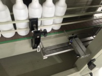 Bouteille de détergent automatique Nettoyeur d'acide de javel chimique Remplisseuse anti-corrosion