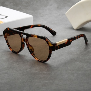 Classic Punk Vacation Shades Men Double Beam Pilot Vintage Color Sun <strong>Glasses</strong> 2026 <strong>New</strong> <strong>Style</strong> Big Thick Frame Sunglasses for Women - Product Image 1