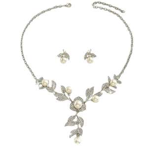 2025 nouvelle mode exquise haute qualité argent tonique cristal bijoux de mariée perle collier floral ensemble de boucles d'oreilles - Product Image 1