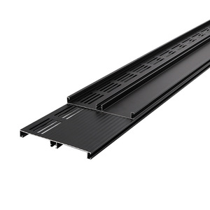 Plinthe en alliage d'aluminium avec trous de ventilation pour armoires de cuisine et placards, design minimaliste, installation facile - Product Image 1