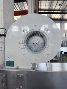 Ligne de lavage, de remplissage et de capsulage des bouteilles tout-en-un: rapide, précis! Idéal pour l'embouteillage d'eau. Maximisez vos profits maintenant!" - Product Image 6