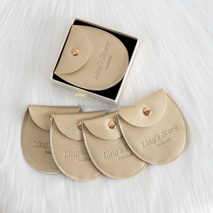 Magnifique boîte à bijoux en cuir PU doré, mini pochette unique pour accessoires avec bouton-pression, idéale pour emballer des bijoux en cadeau - Product Image 4