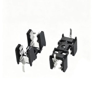 Portafusibles para Montaje en PCB Schurter <span class=keywords><strong>OGN</strong></span> Serie 0031.8201 de Suiza, Comúnmente Utilizado para Fusibles MBL de 5x20mm - Product Image 1