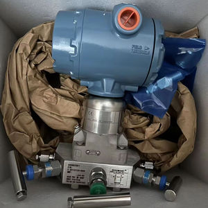 Transmisor Rosemounts 3051CG: Alta Precisión, Acero Inoxidable 316L, Clasificación IP68 para Petróleo y Gas, Protocolo HART - Product Image 2