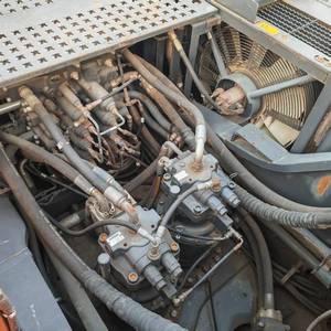 Used industrial machinery Doosan DX500LC-9C Big size excavator used for mining equipment 50T heavy duty <b>machines</b> on sale - Product Image 5