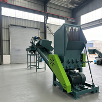 Broyeur industriel robuste pour plastiques, haute capacité, pour le recyclage de tuyaux en PVC et de fûts en plastique