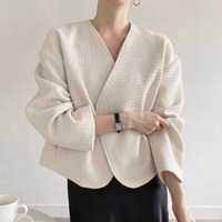 Nouvelle Collection Automne 2026 – Veste en Tweed Coréenne Minimaliste à Col en V pour Femme – Tendance, Ample, Manches Courtes ou Longues, Chic, Douce et Décontractée – Manteau Tricoté