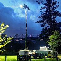 Robuster Mobiler Lichtmast 1000W 1600W 2000W 9 Meter Teleskopmast Handlift Dieselgenerator mit 100L Großem Öltank