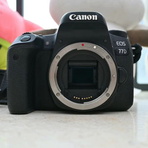 Second Hand for EOS 77D 24.2MP APS-C CMOS Mid-range DSLR <b>Camera</b> with Full HD Video SD Card Cheap Price - Product Image 1