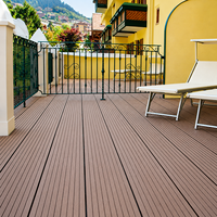 Planches de terrasse en bois-plastique WPC de première génération, imperméables, antidérapantes, à grain droit, pour piscine, terrasse extérieure