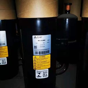 คอมเพรสเซอร์ทำความเย็น HYZL รุ่น BN65YEAMT 12 แรงม้า สำหรับเครื่องปรับอากาศ อุปกรณ์ทำความเย็นและความร้อน - Product Image 1